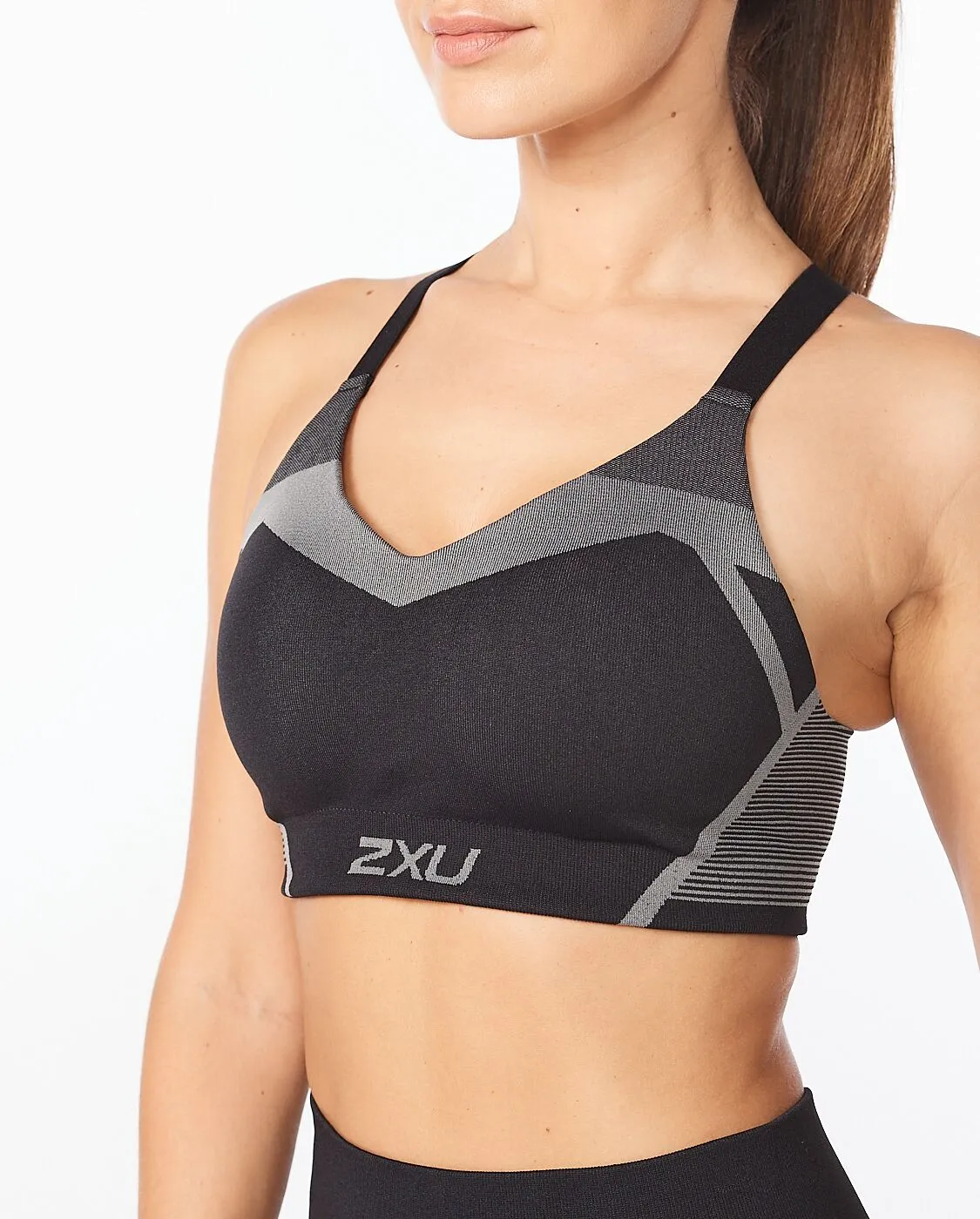 2XU Women Motion Tech Bra