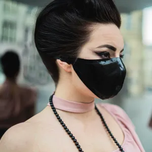 Basic Latex Facemask with Inner Filter