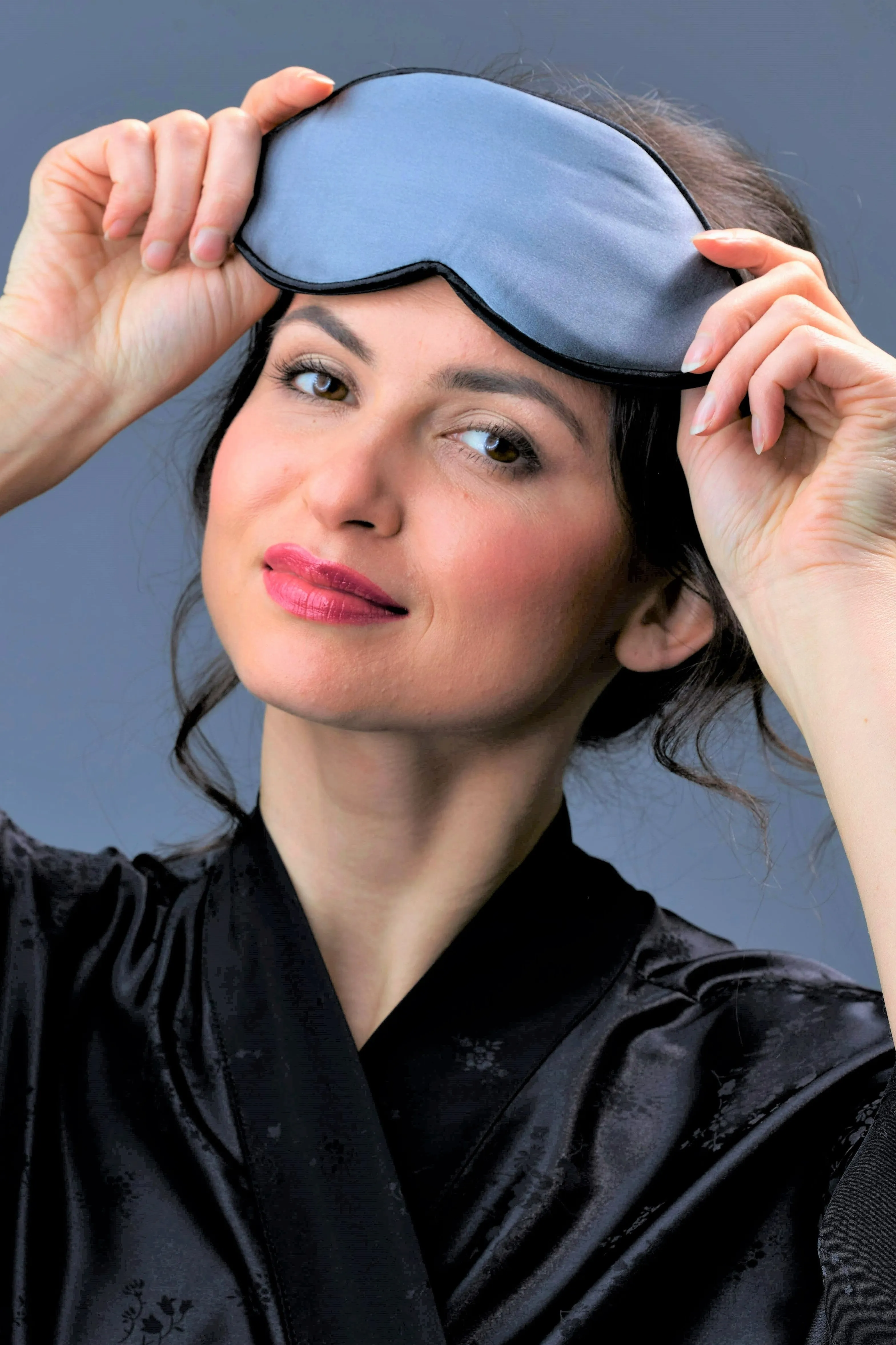 BlisSsleep 100% Silk Sleep Eye Pads Mask in Gray