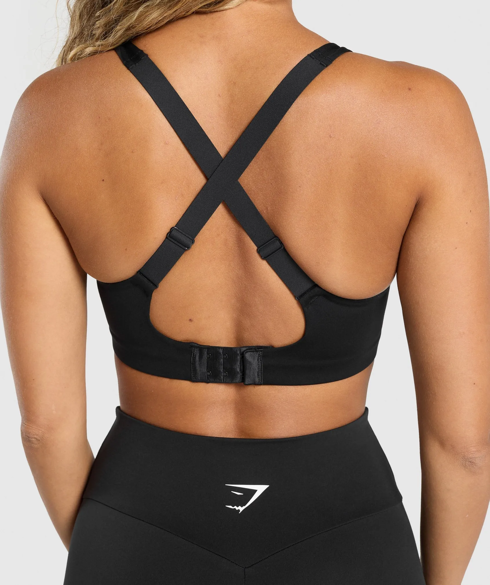 Gymshark Strappy Back Medium Support Sports Bra - Black