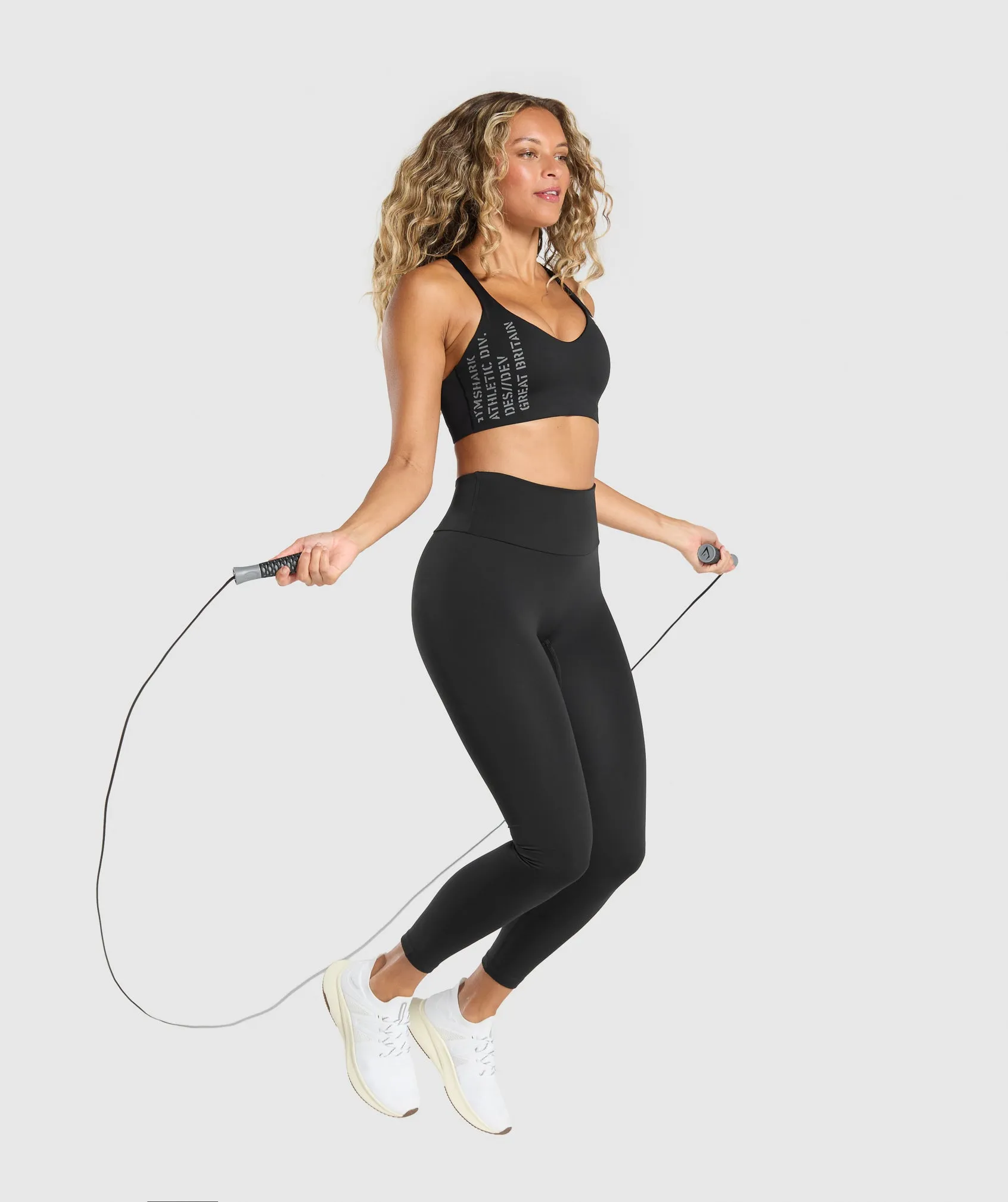 Gymshark Strappy Back Medium Support Sports Bra - Black