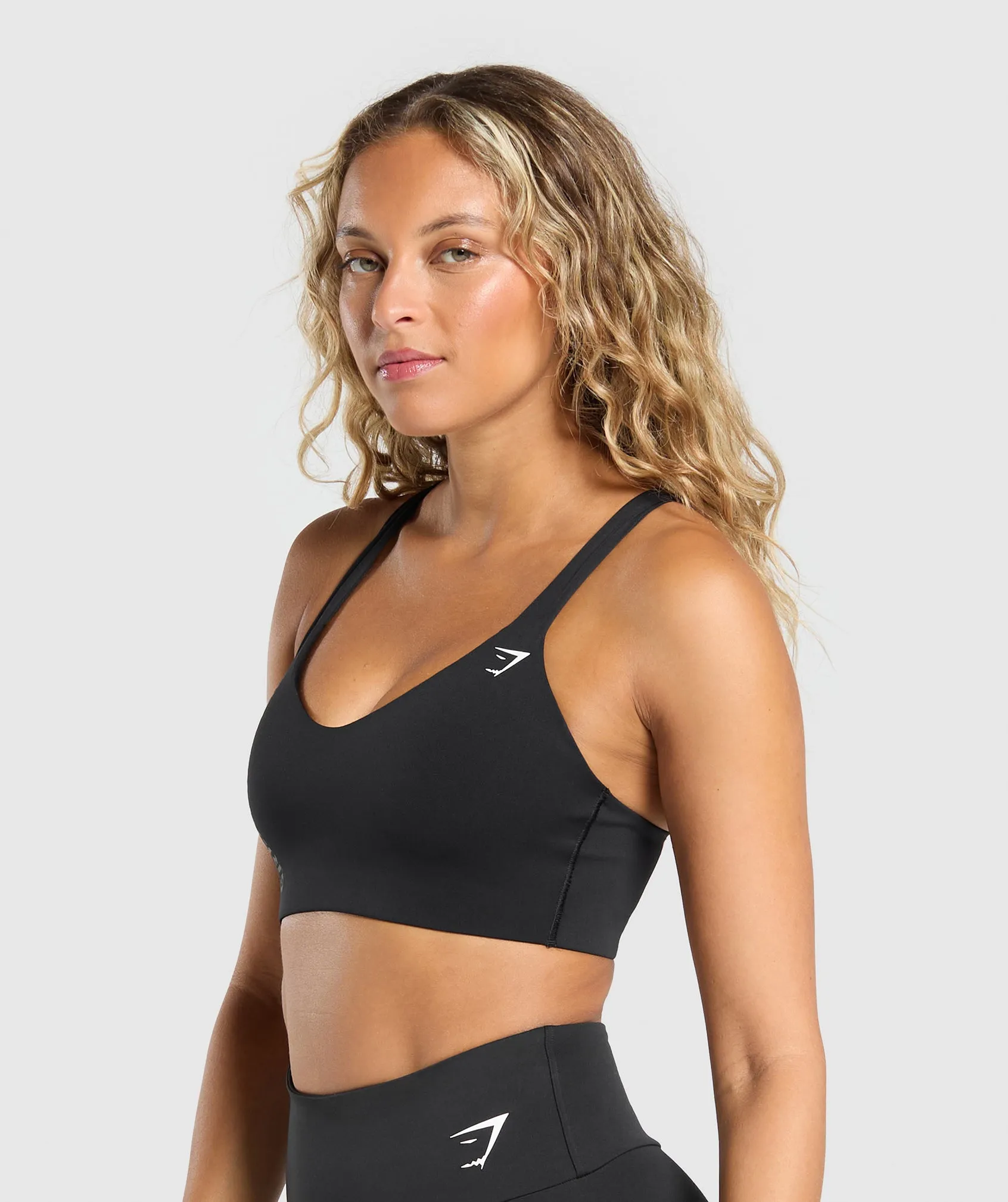 Gymshark Strappy Back Medium Support Sports Bra - Black