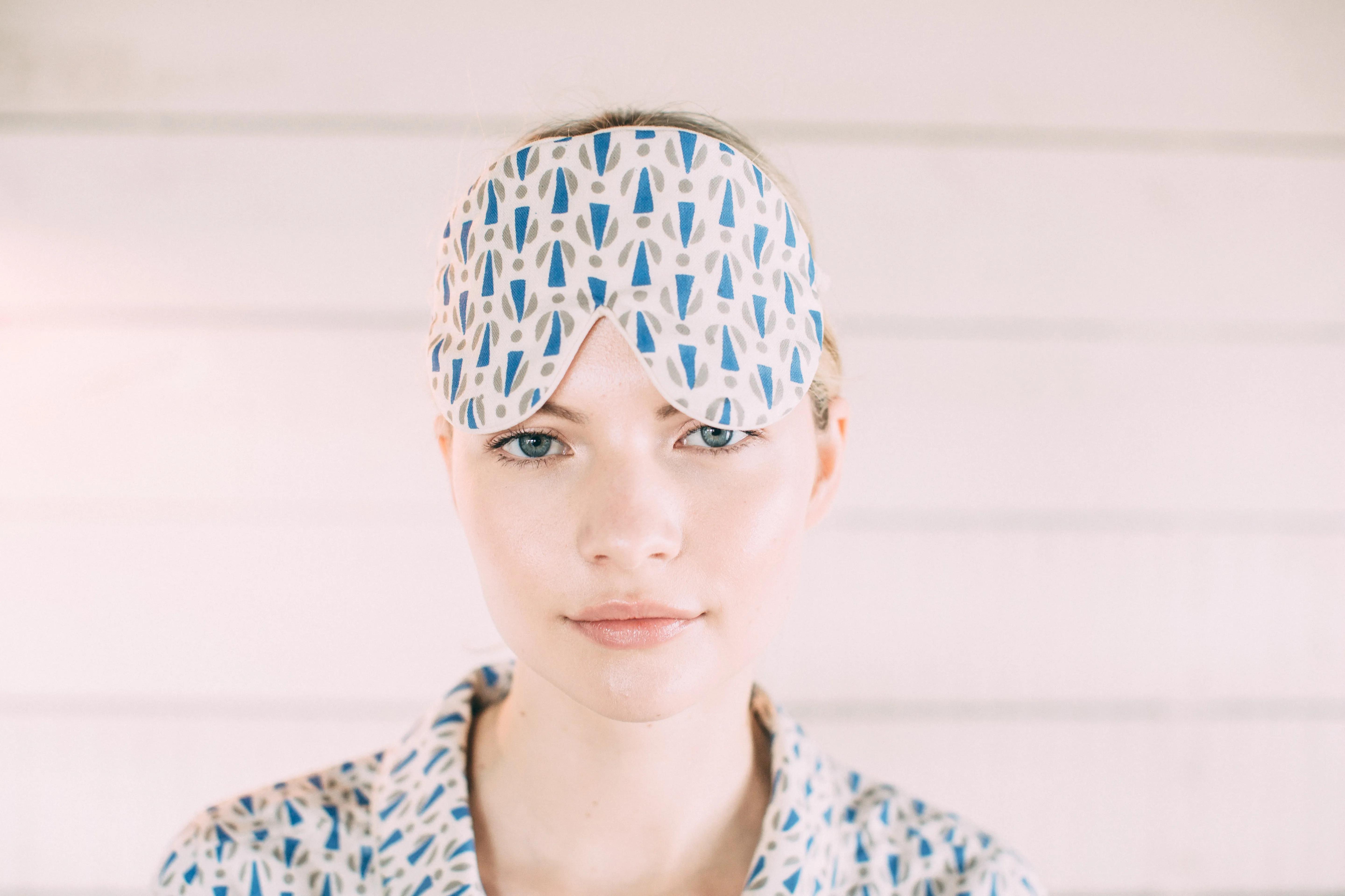Mulberry Silk Eye Mask - Blue Grey